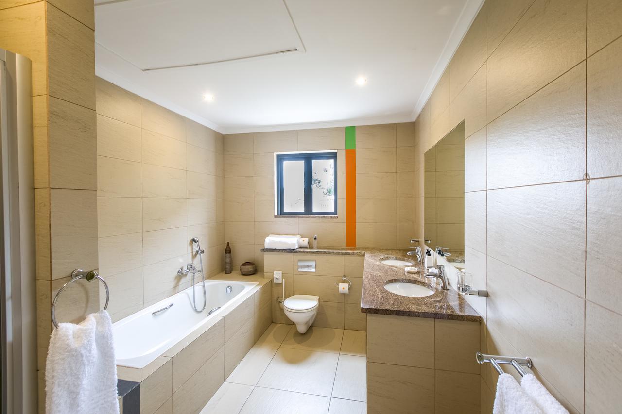 Orange Inn קניסנה מראה חיצוני תמונה